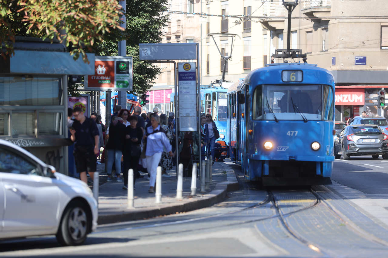 Zagreb: Zbog kvara tramvaja nastala prometna gužva u Ilici