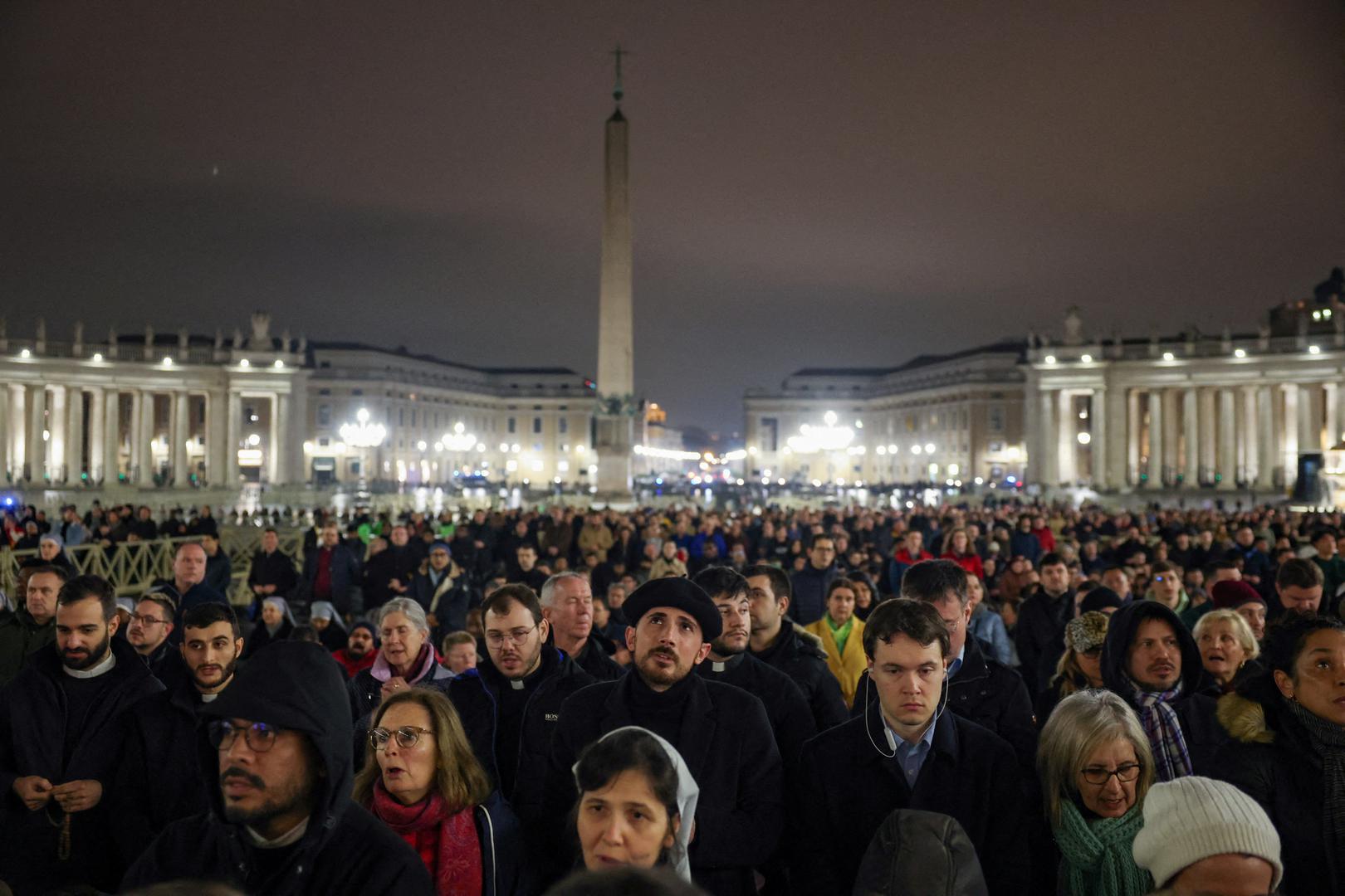 "Budući da je Latinoamerikanac, on govori naš jezik i dijeli osjećaje latinoameričke zajednice jer dolazimo iz slične kulture", rekao je Grisel Jimenez koji je prisustvovao misi u bazilici Guadalupe u Mexico Cityju. 