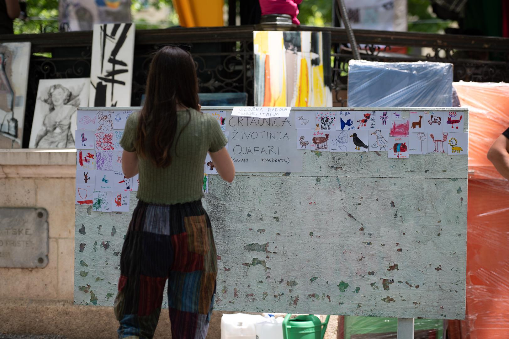 Izložbe, na stotine performansa, koncerti, radionice, predstave, žive skulpture... 