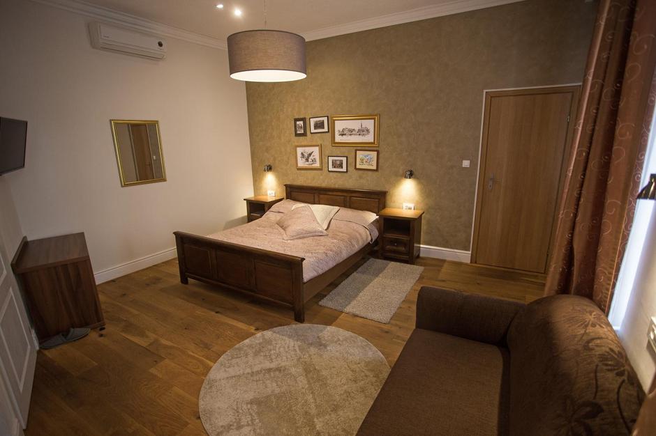 Osijek: Smještajni objekt Maksimilijan