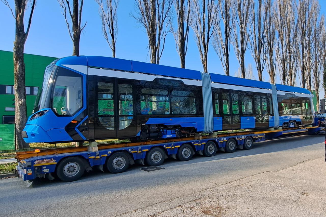 novi tramvaj