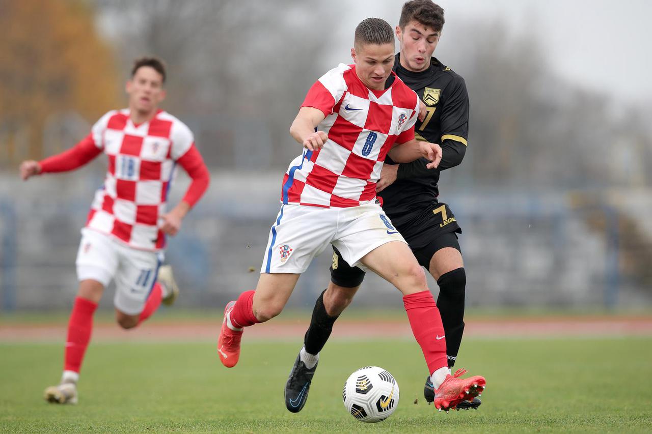 Hrvatska U-19 reprezentacija na startu kvalifikacija pobijedila 7:0