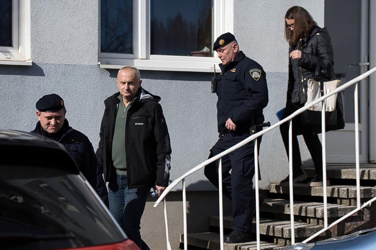 Nova Gradiška: Gradonačelnik Nove Gradiške Vinko Grgić opet na meti istražitelja