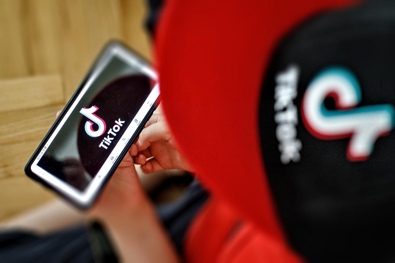 Aplikaciji TikTok u vlasništvu kineske tvrtke ByteDance prijeti zabrana korištenja u SAD-u