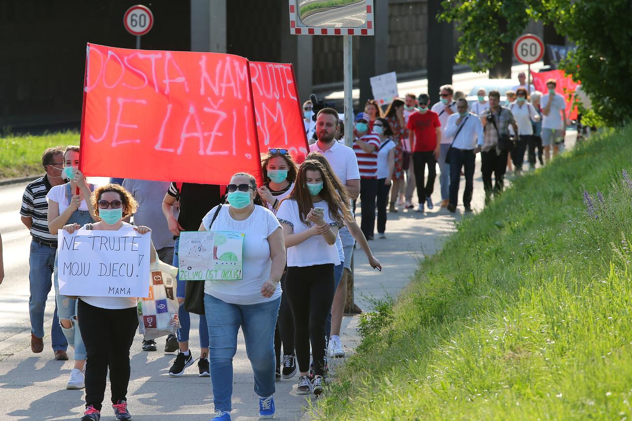 Građani protiv odlagališta otpada u Podsusedu