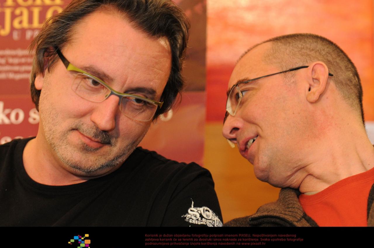 ' 26.01.2009.Zagreb - Knjizara Profil megastore Bogoviceva 7. Tribina o knjizevnosti Gricki dijalog u Profilu.Gosti tribine Nikica Petkovic, Renato Baretic i Alka Vuica Photo: Anto Magzan/Vecernji lis