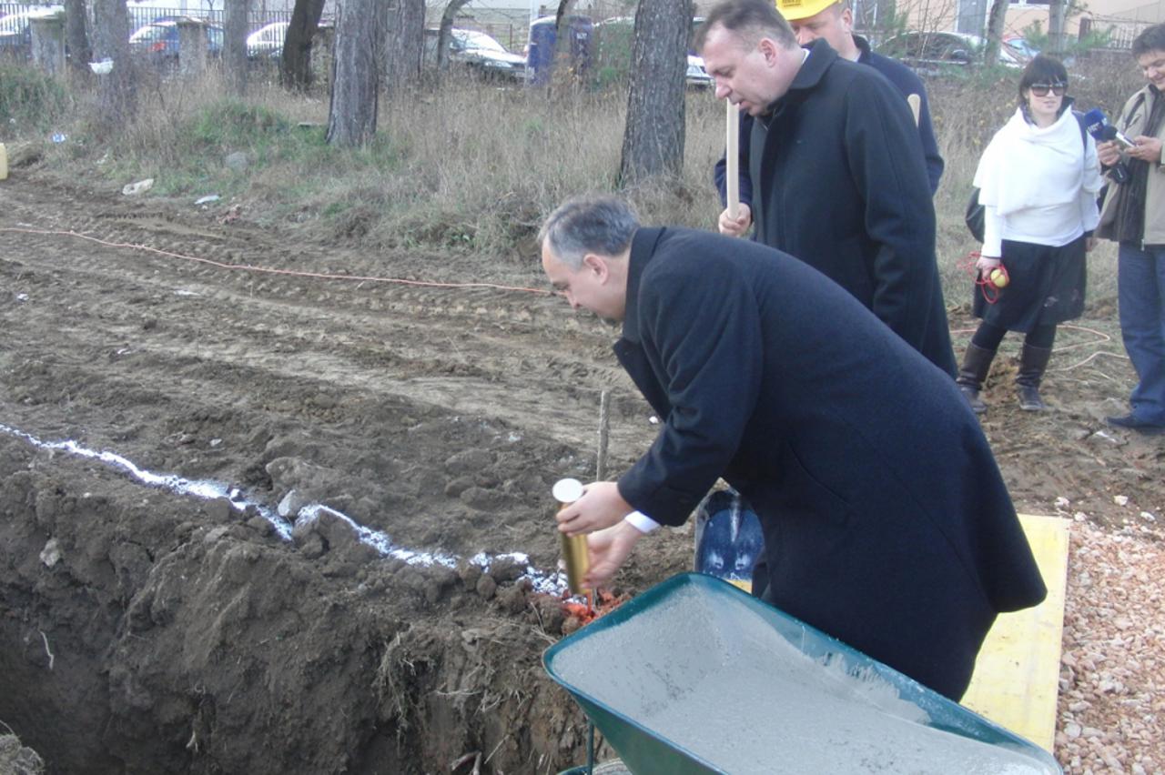 pkamen temeljac
