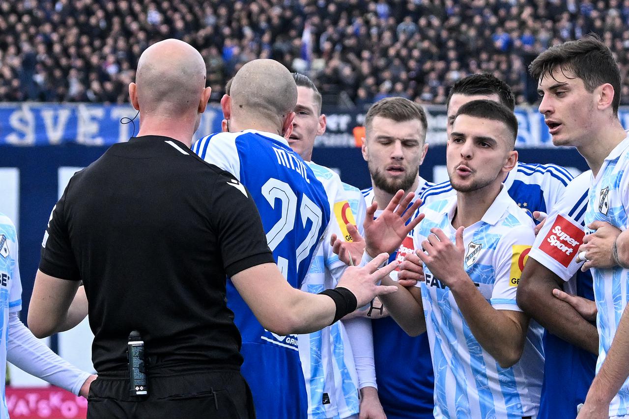 Zagreb: Sudac gledao snimku zbog mogućeg crvenog kartona, pa ga poništio Nevistiću