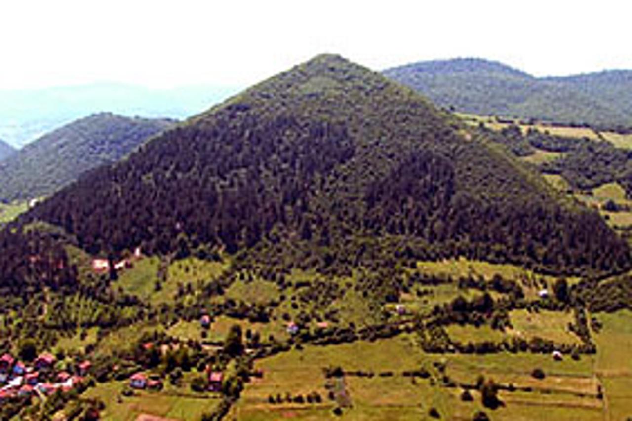 bosanska-piramida.jpg
