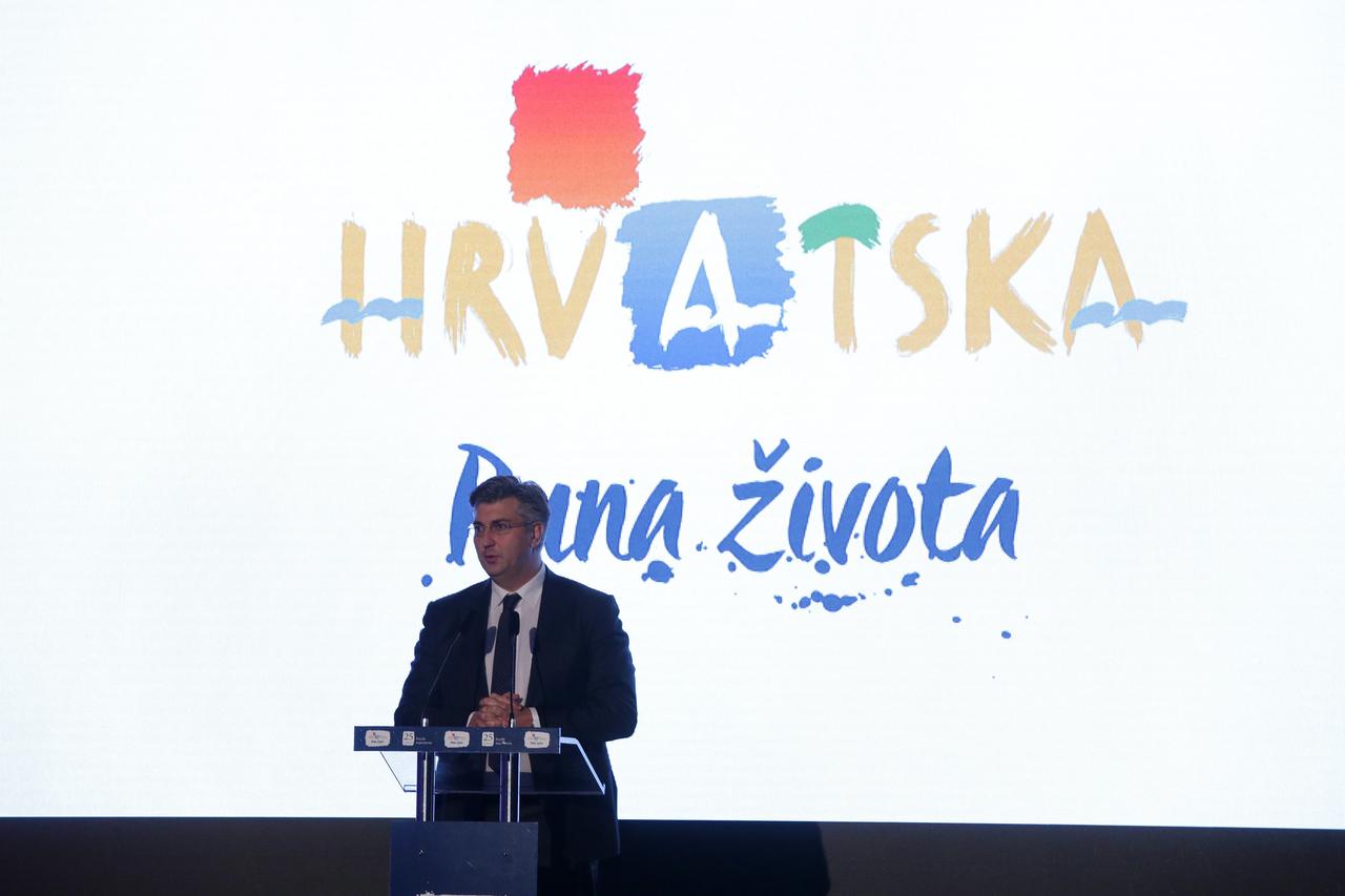 Proslava 25 godina Hrvatske turističke zajednice u Laubi