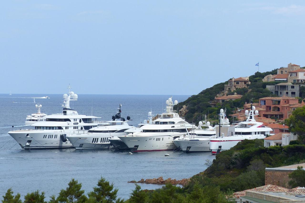 ITA, Krieg in der Ukraine, Luxus Yacht