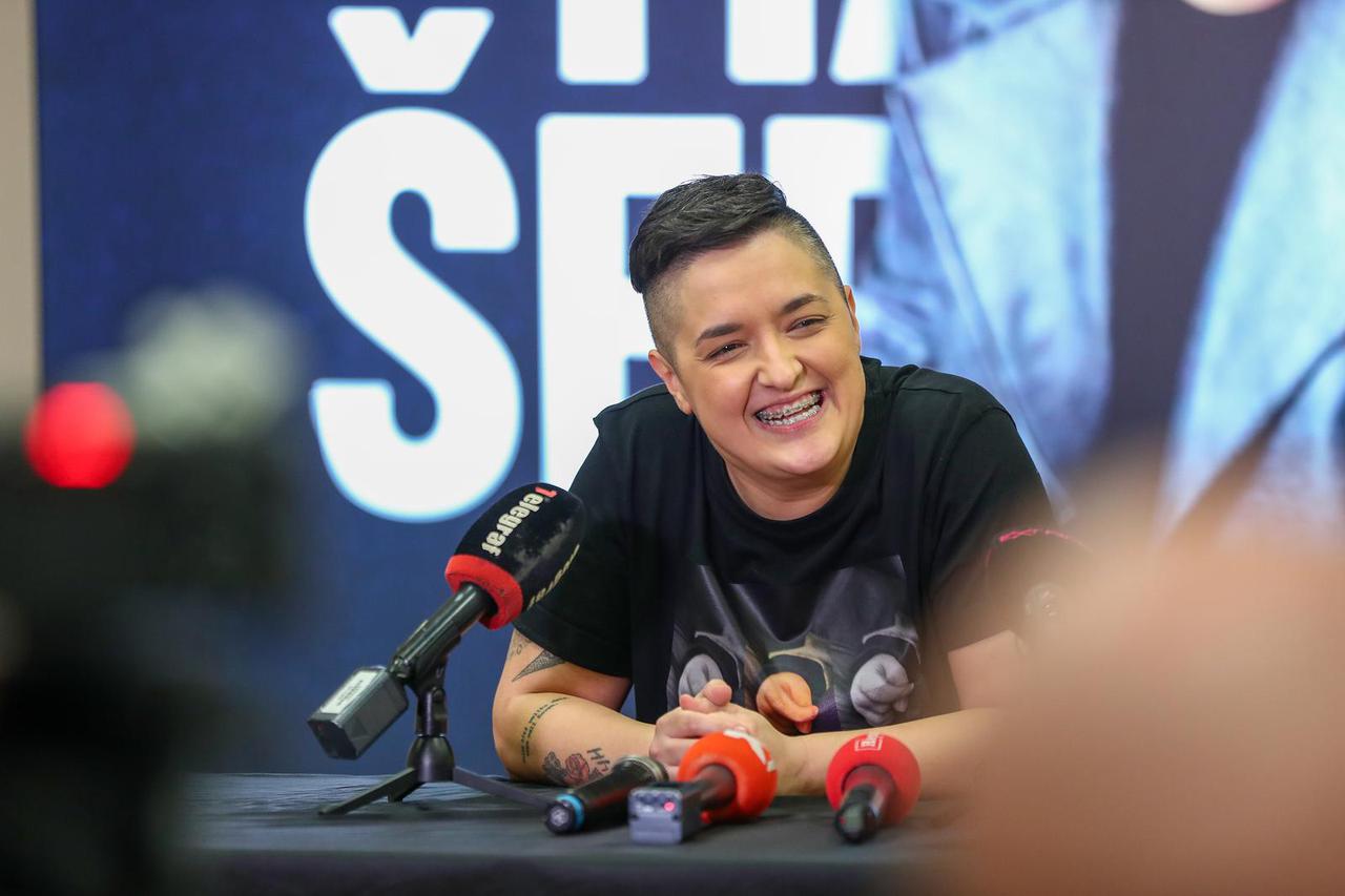 Zagreb: Nakon koncerta u Areni, Marija Šerifović održala je konferenciju za medije