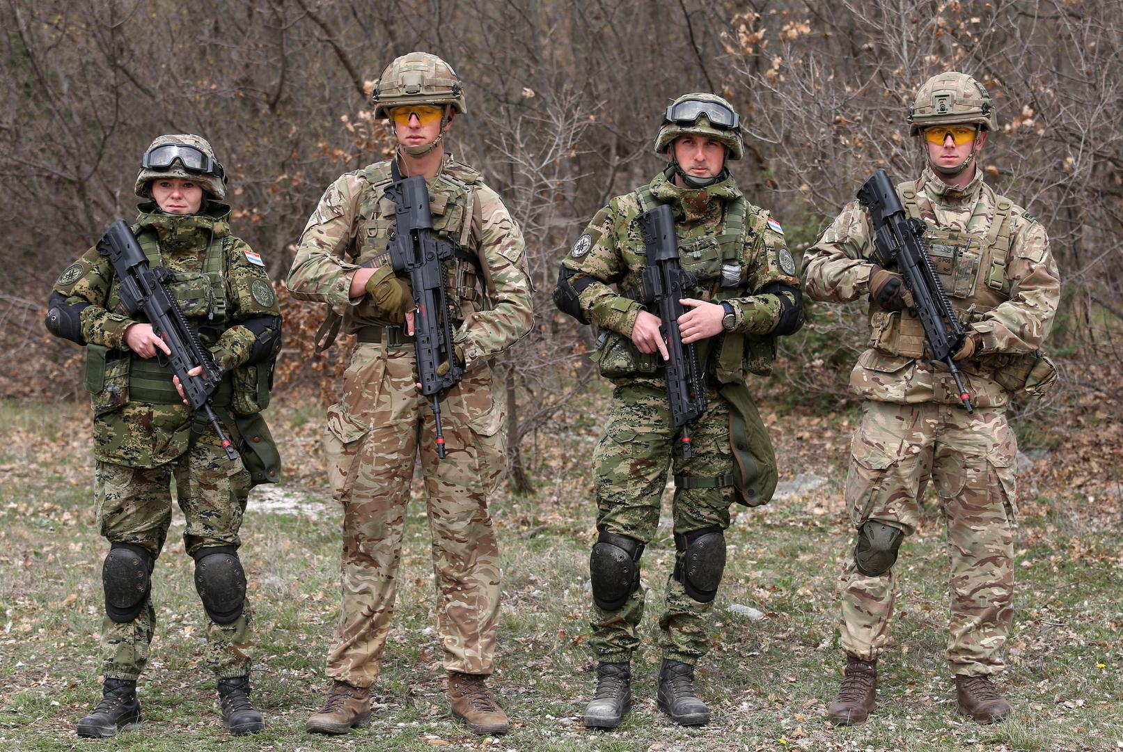 Ministar Krstičević izrazio je zadovoljstvo što je imao prigodu vidjeti izvrsnu demonstraciju interoperabilnosti između Kraljevskih marinaca i gardijske brigade Hrvatske kopnene vojske.