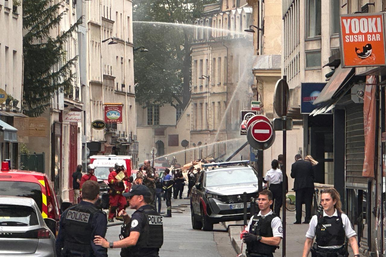 Gas explosion causes fire in central Paris