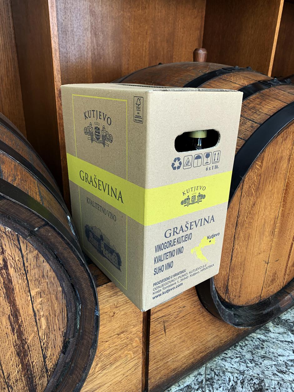 Ekološki pristup u korištenju ambalaže vinarije Kutjevo