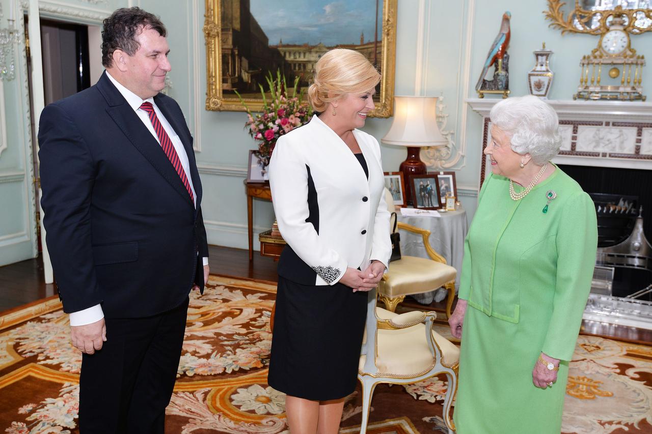 kolinda grabar kitarović elizabeta II