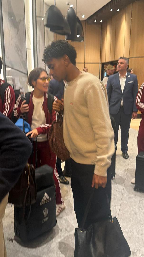 Španjolci su tako stigli u hotel koji je već ugostio neke od najvećih svjetskih nogometnih reprezentacija. Ovo je, naime, već treći put da AC Hotel by Marriott Split dočekuje reprezentaciju svjetskog nogometnog vrha. Prije Španjolske ondje su boravile reprezentacije Francuske i Portugala.