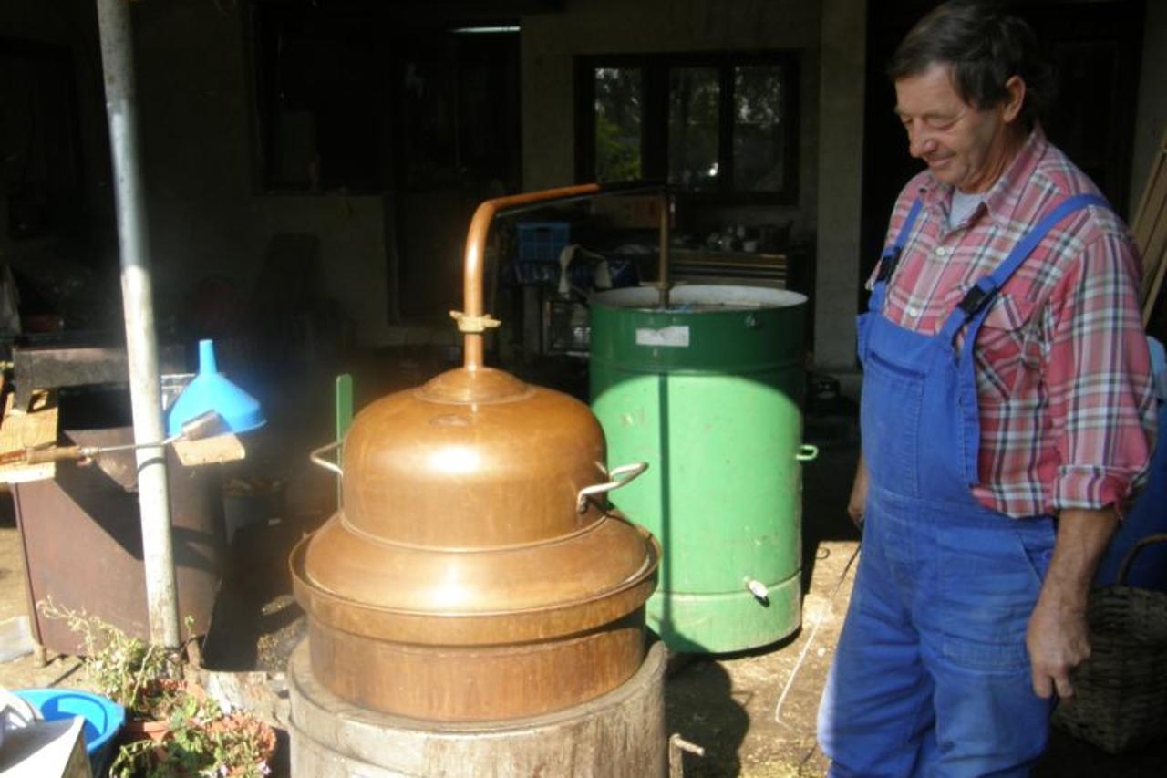 \'rakija03_ruk_sis_141010\'