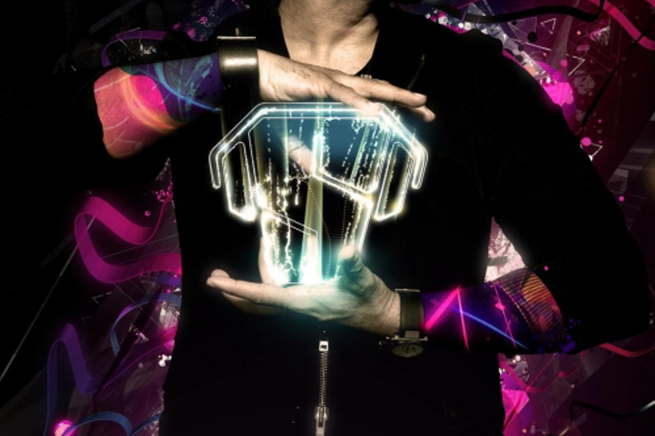Roger Sanchez
