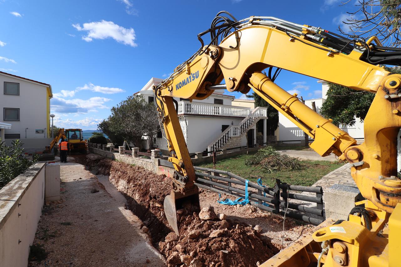 Uskoro će 35 posto otoka Vira imati vodu i kanalizaciju