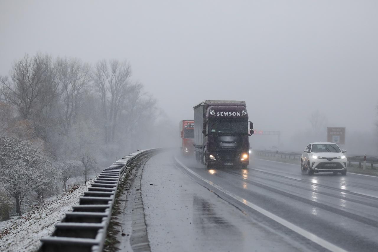 Zagreb: Zimski uvjeti na zagorskim cestama