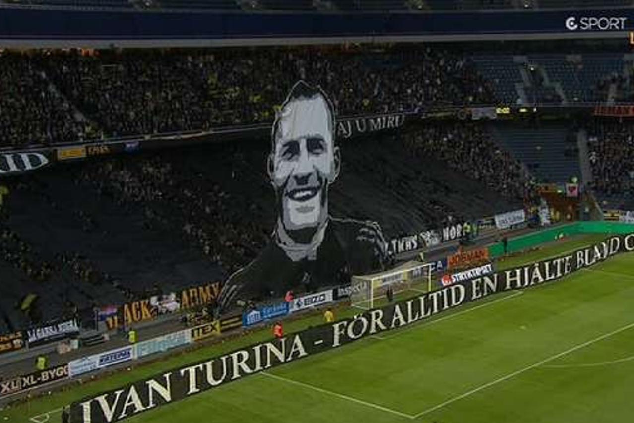 Ivan Turina, navijači (1)