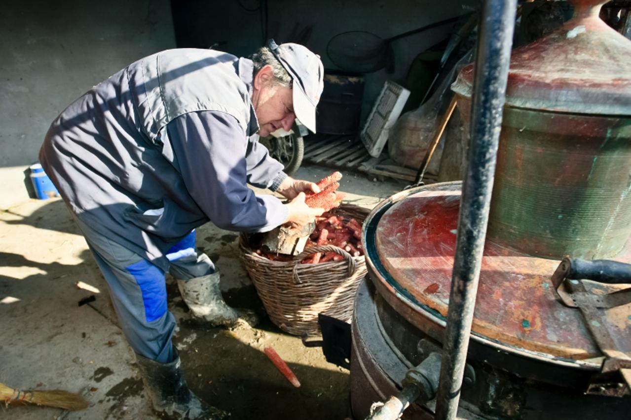 \'KENDJIJA, SRBIJA,27.10.2010.,Kendjija, zaboravljeni dio hrvatskog teritorija pod upravom Republike Srbije. Sandor Perzolt photo:Krunoslav Petric/PIXSELL\'