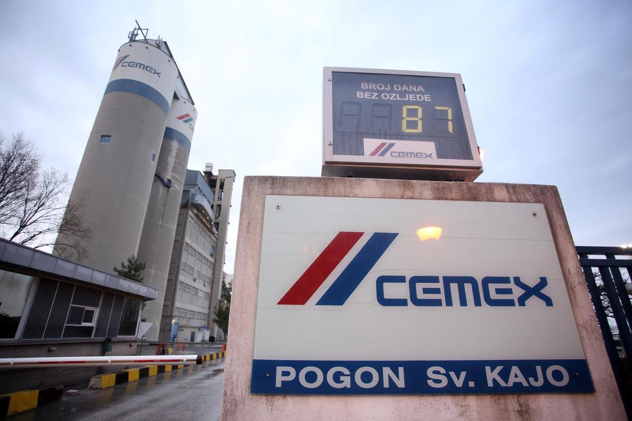 Solin: U tvornici cementa Cemex smrtno stradao radnik