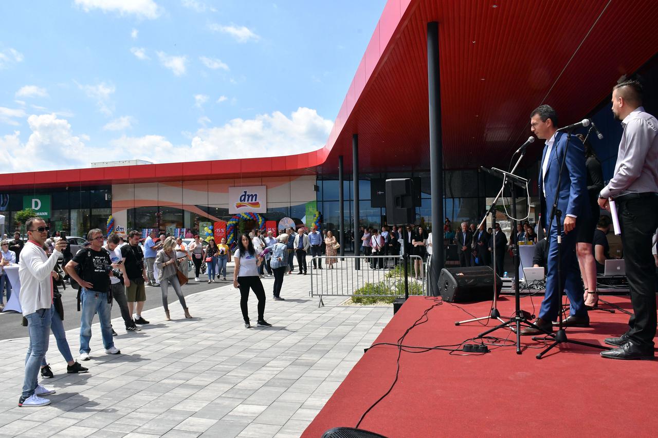 Požega: Svečano otvorenje trgovačkog centra Supernova Požega