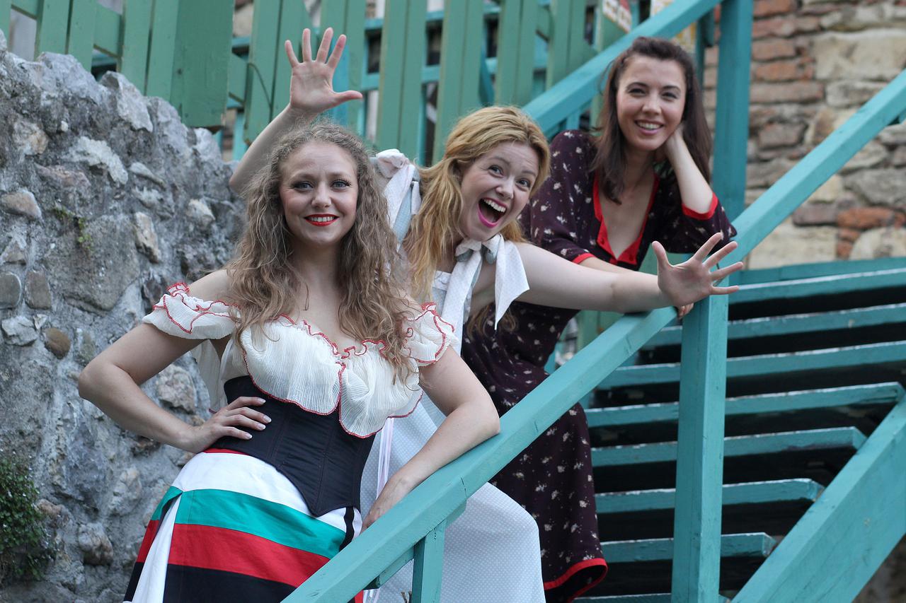 Marija Boric, Tara Rosandic i Ana Majhenic 