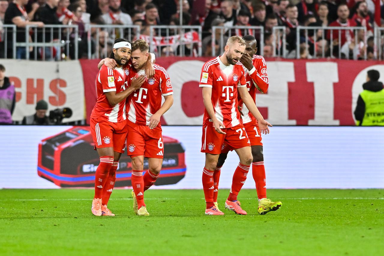 Bundesliga; FC Bayern M?nchen - Bayer 04 Leverkusen; 01.11.2025