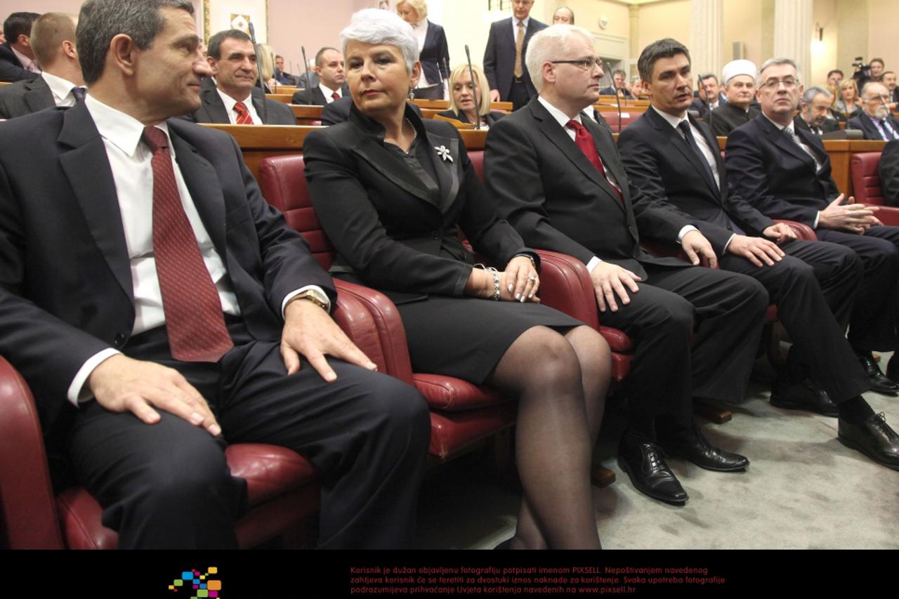 kosor i josipović na svečanoj sjednici sabora (1)