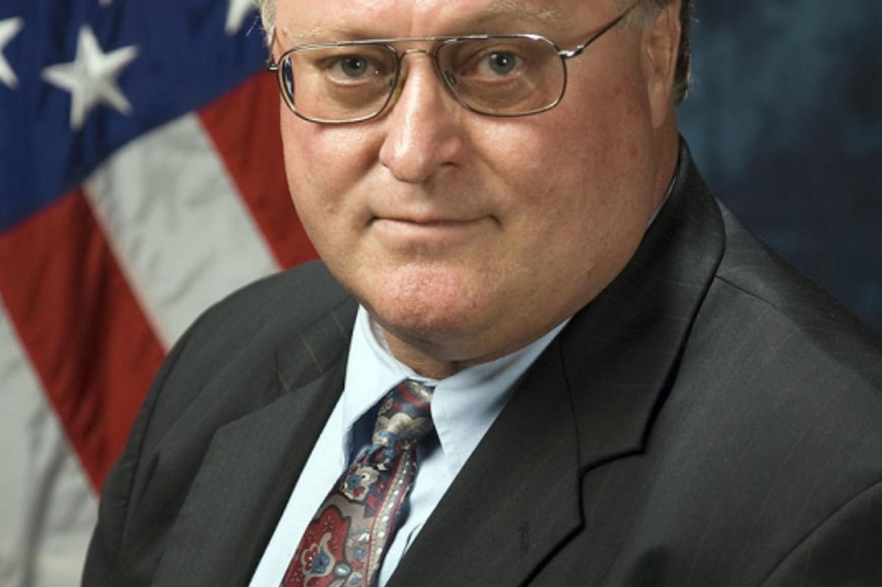 Michael D Furlong
