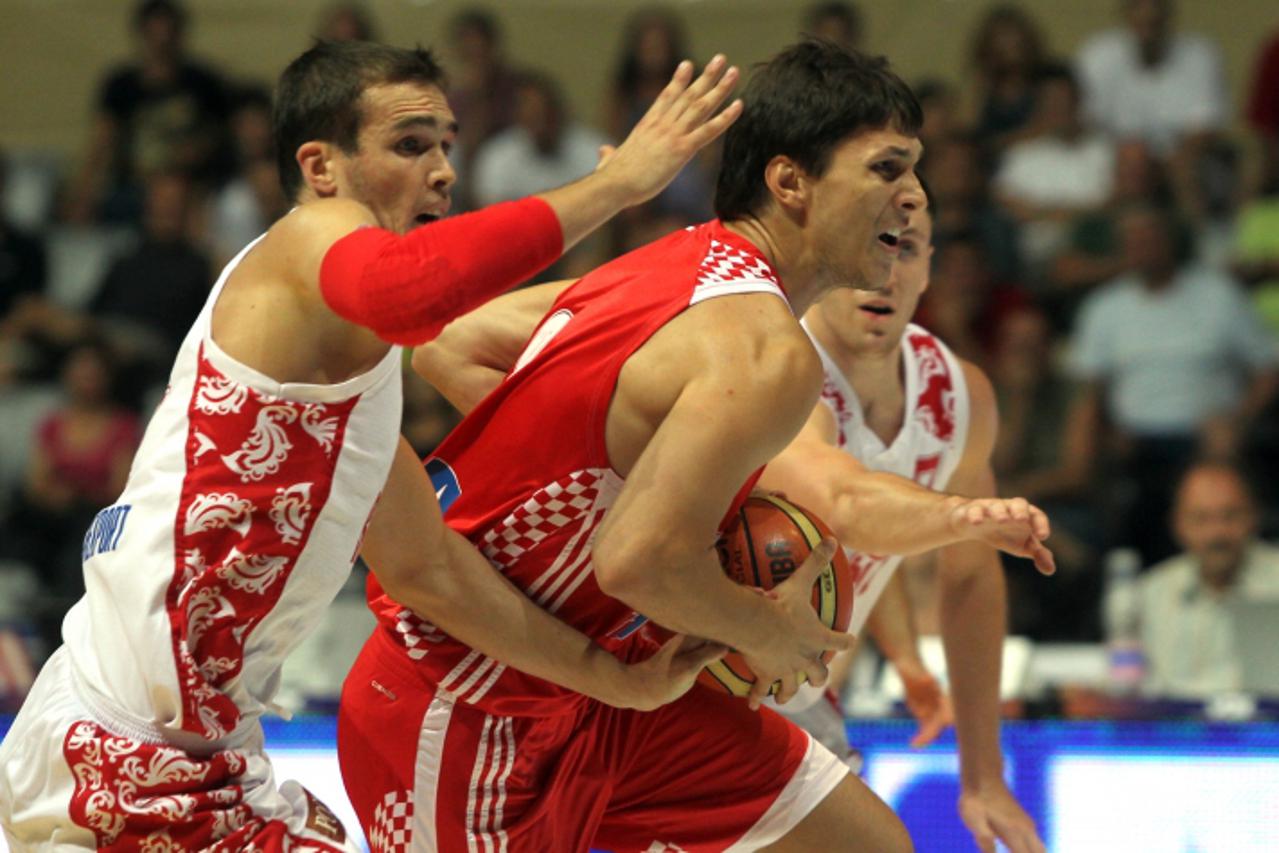 \'22.08.2010., Zadar - Utakmica 4. Svjetskog kosarkaskog kupa, Hrvatska - Rusija. Marko Tomas u napadu. Photo: Filip Brala/PIXSELL\'
