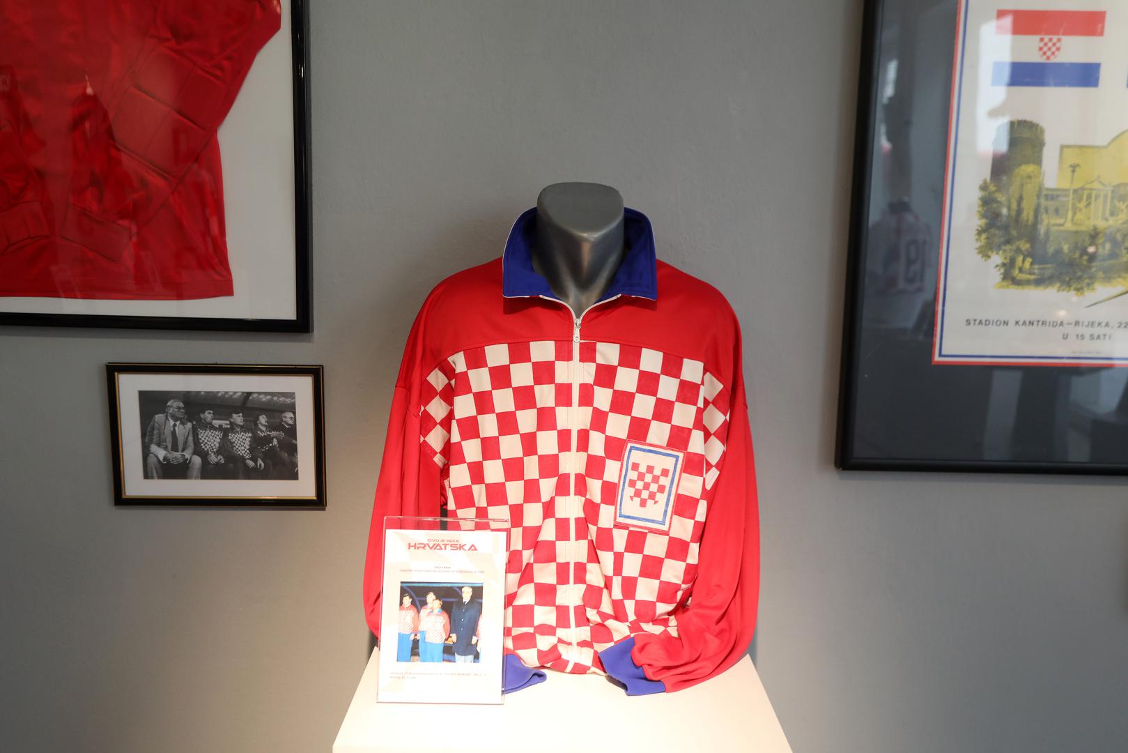 Jedna od prvih trenirki za trening hrvatske nogometne reprezentacije