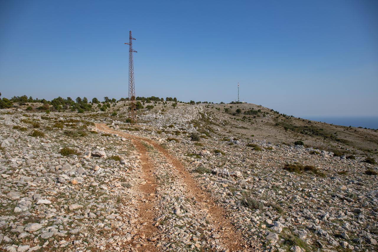 Brdo Srđ iznad Dubrovnika