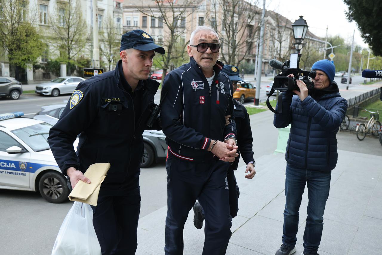 Osijek: Uhićeni sudac Mirko Živić dovezen je na Županijski sud kod istražnog suca
