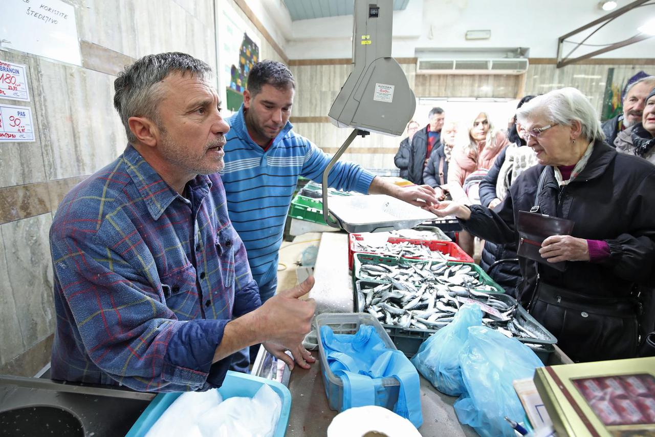 Tržnica Dolac uo?i blagdana
