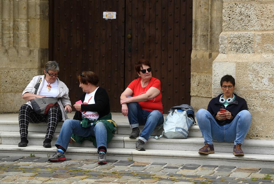 Prosvjed zbog raspuštanja Sabora prije donošenja Zakona o obnovi Zagreba