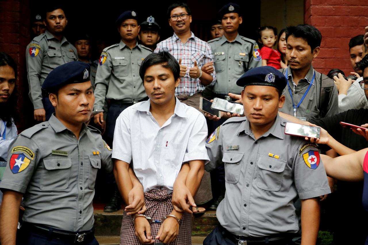 Dvojica Reutersovih novinara Wa Lone i Kyaw Soe Oo zatočena su u Mjanmaru zbog izvještavanja o progonu muslimanske manjine Rohindža