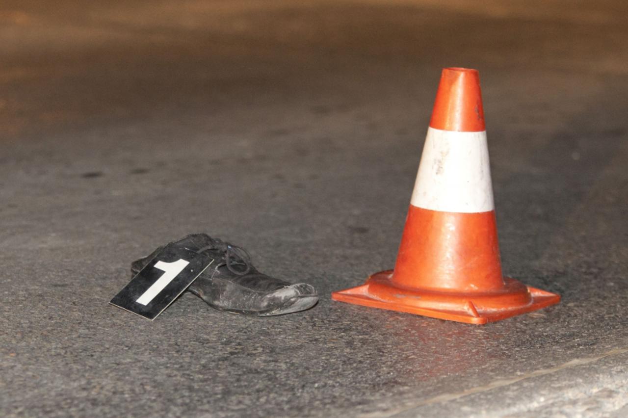 \'bih - 28.2.2011., Siroki brijeg - Prometna nesreca u naselju Trn. Jedna osoba zadobila teze tjelesne ozljede. Photo: Tomislav Milicevic/Vecernji list\'