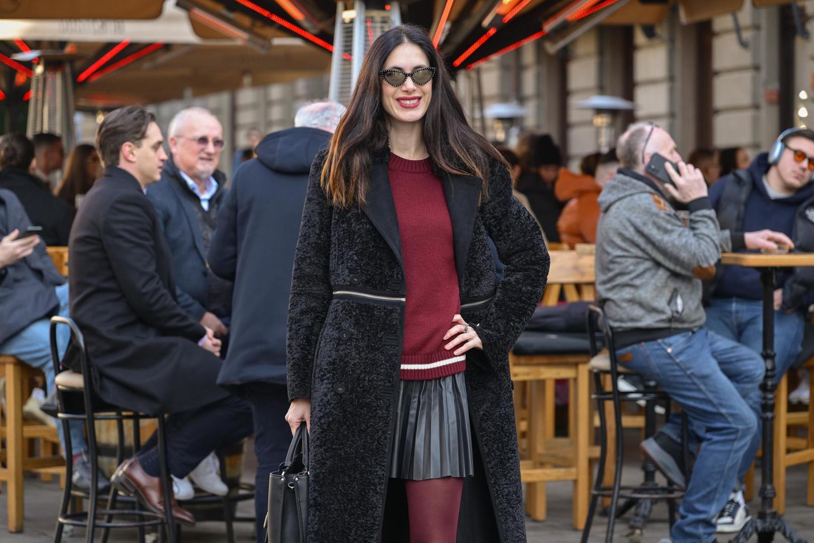 Na špici smo sreli i glumicu Anicu Kovačević, a kako je bilo jutros u Zagrebu pogledajte u našoj galeriji.