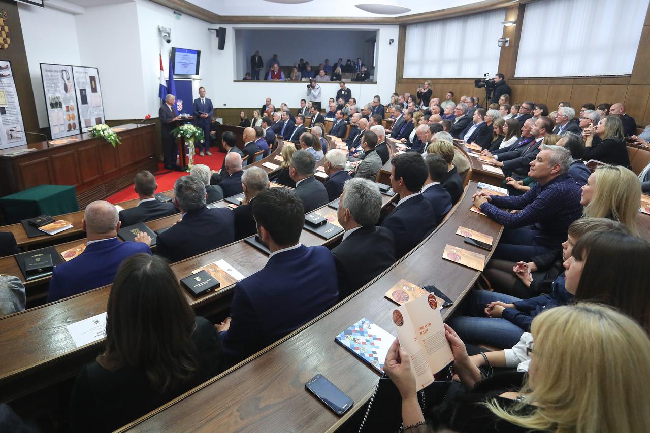 Zagreb: U Saboru dodijeljene Državne nagrade za sport Franjo Bučar