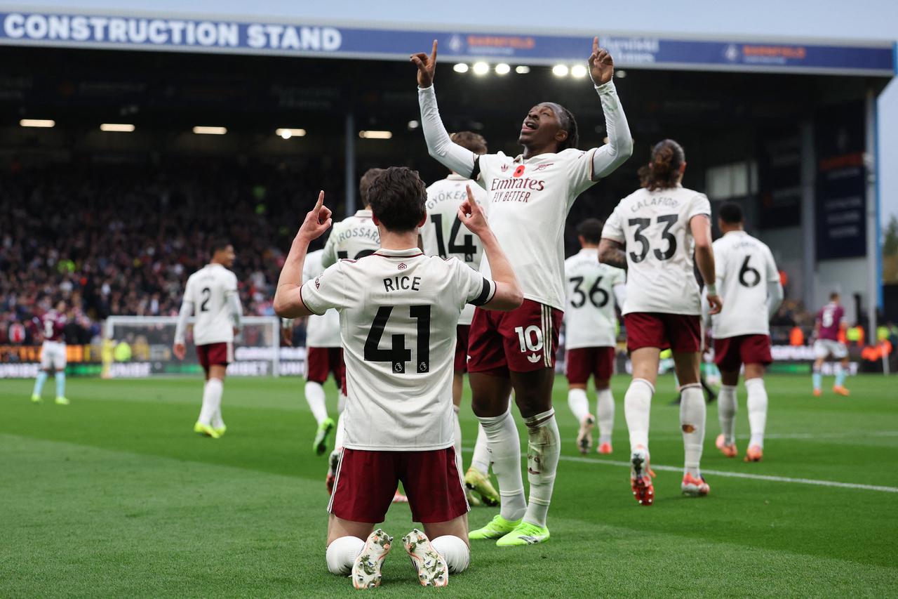 Premier League - Burnley v Arsenal