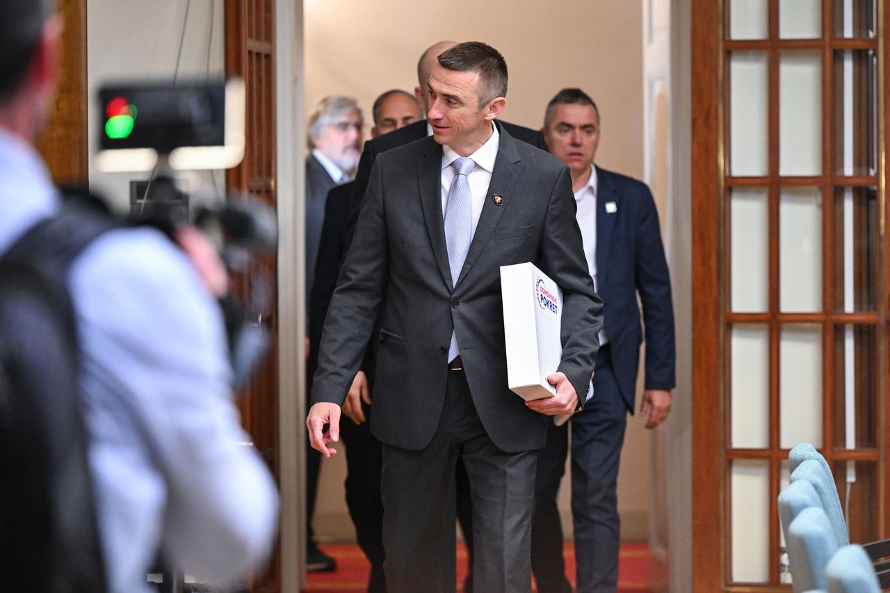 Zagreb: Domovinski pokret predao kandidacijske liste za Europski parlament