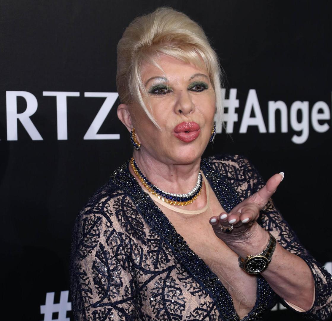 Ivana Trump, bivša supruga Donalda Trumpa u zadnje vrijeme sve češće se pojavljuje na društvenim događanjima, pa se tako sinoć pojavila i na The Angel Ball 2017 u New Yorku. 