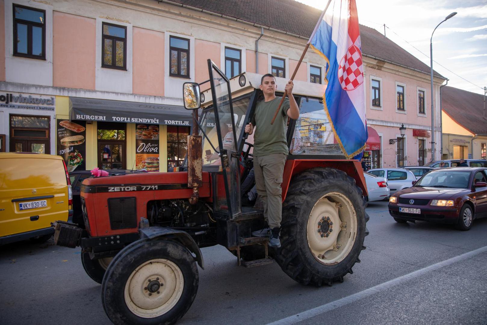 29.10.2023., Vinkovci - Prosvjed svinjogojaca u VInkovcima zbog africke svinjske kuge Photo: Borna jaksic/PIXSELL