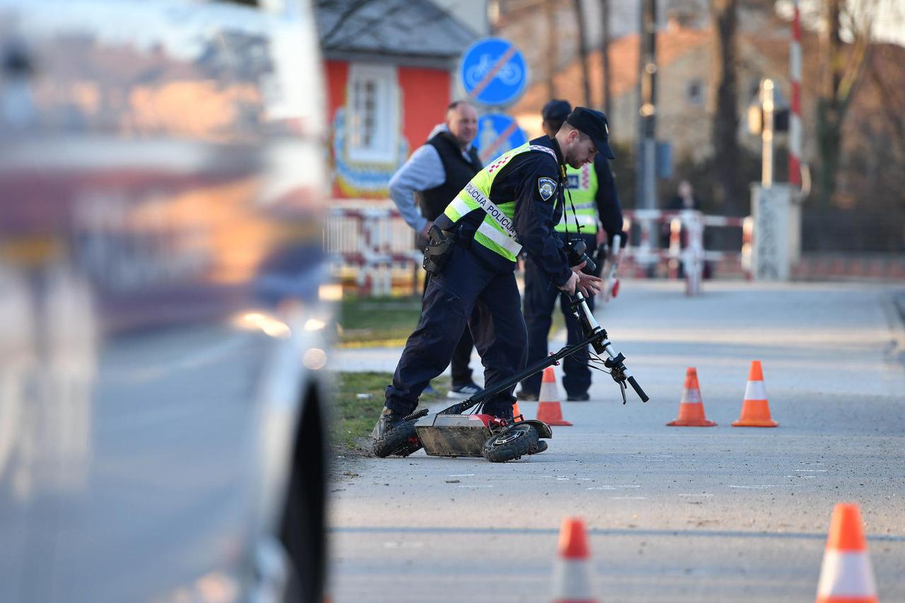 Čakovec: Policijski očevid nakon naleta kombija na 14-godišnjaka koji se vozio romobilom