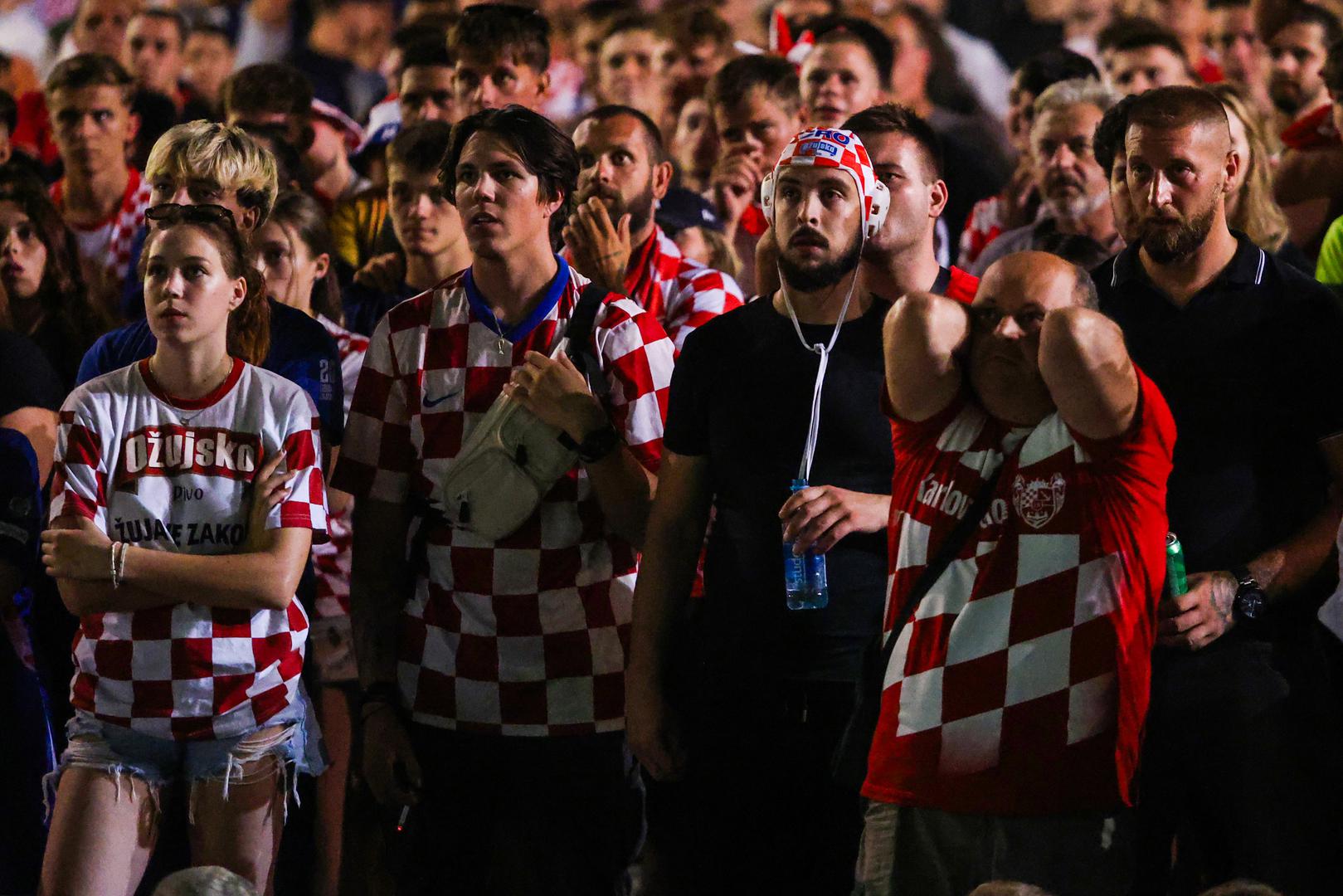 Vatreni su poveli u 53. minuti pogotkom Ivana Perišića, no Portugal je izjednačio preko Cristiana Ronalda iz kaznenog udarca u 68. minuti.