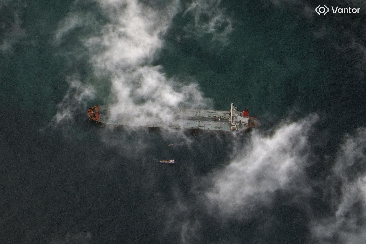 Satellite image shows seized Venezuelan oil tanker near the Galveston, Texas shoreline